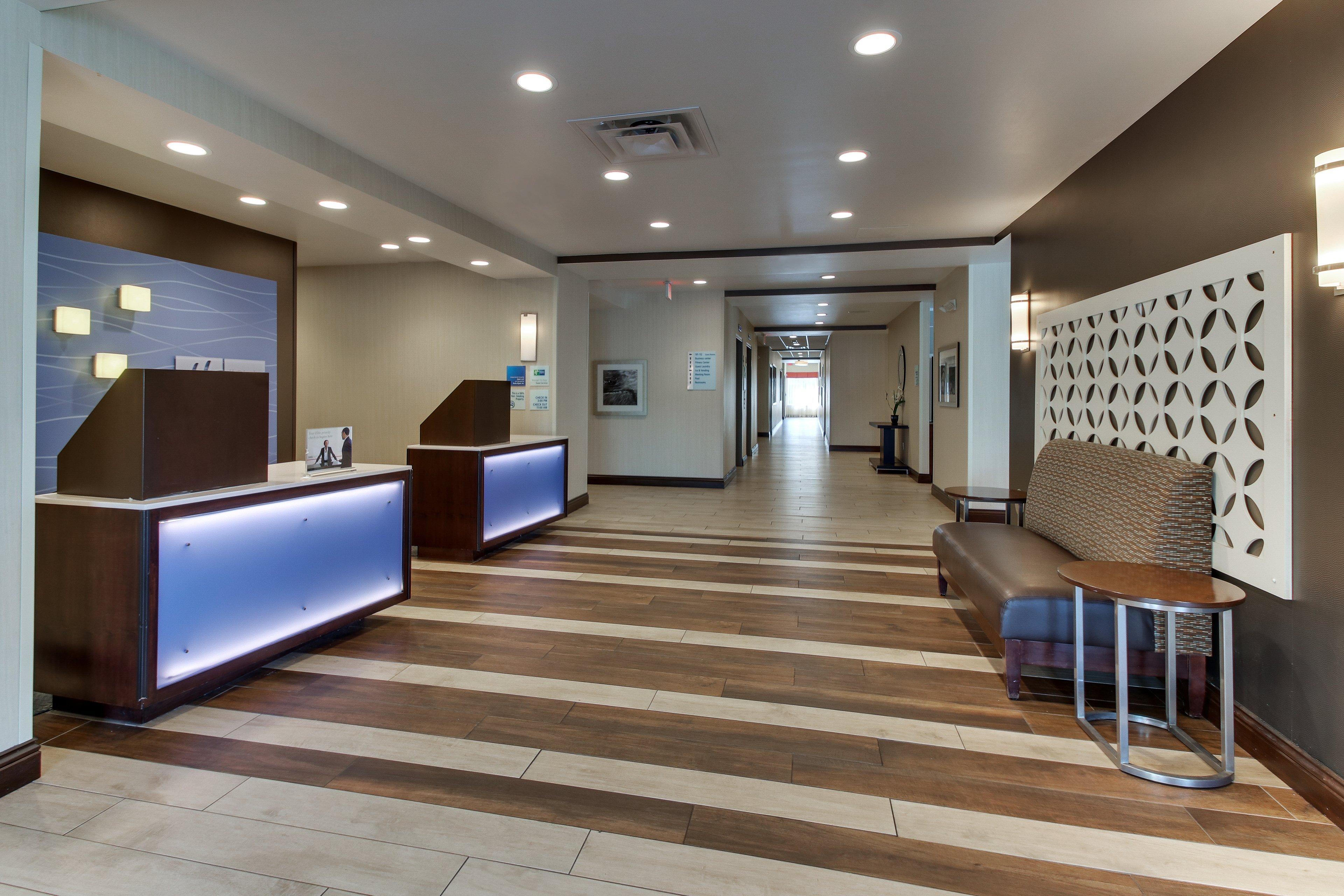 Holiday Inn Express & Suites Cheektowaga North East By Ihg Exteriér fotografie